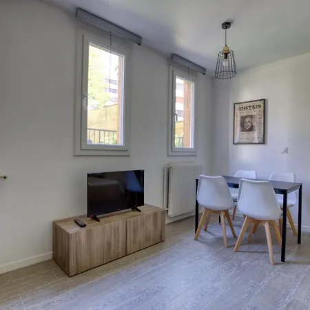 Appartamento Beautiful Near The Seine Parigi